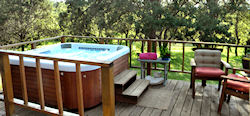 Hot Tub Comfort Getaway Guesthouse